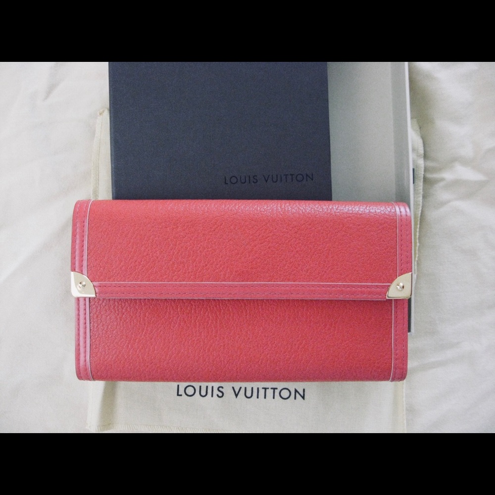 Louis Vuitton Geranium Leather Wallet